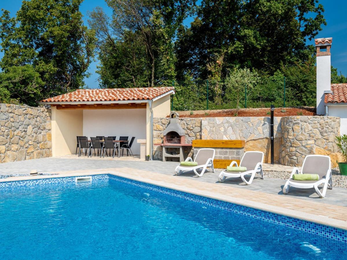 Tranquil Holiday Home In Labin With Private Swimming Pool Eksteriør billede