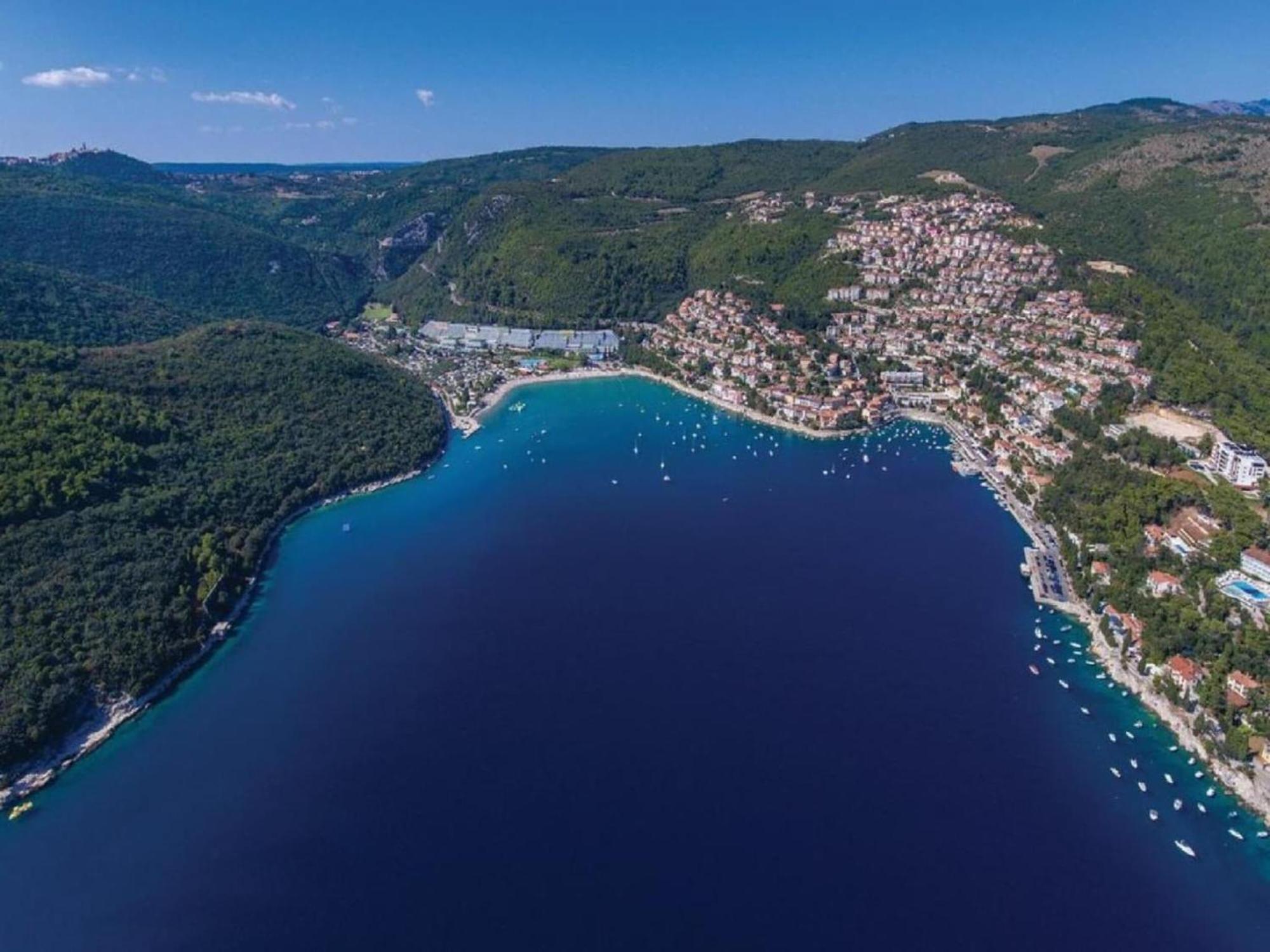 Tranquil Holiday Home In Labin With Private Swimming Pool Eksteriør billede